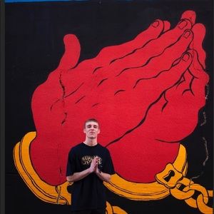 Meet your Posher, Evan